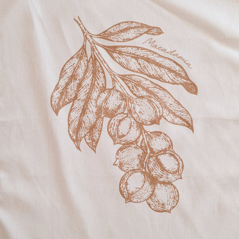 Brisbane Gifting Australian Made Australia Grown Cotton Tea Towels Bush Tucker Native Edible Plants Australian Natives Quality Gifting Hamper Delivery Brisbane Tourist Gifts Brisbane Macadamia Shika Finnemore Art